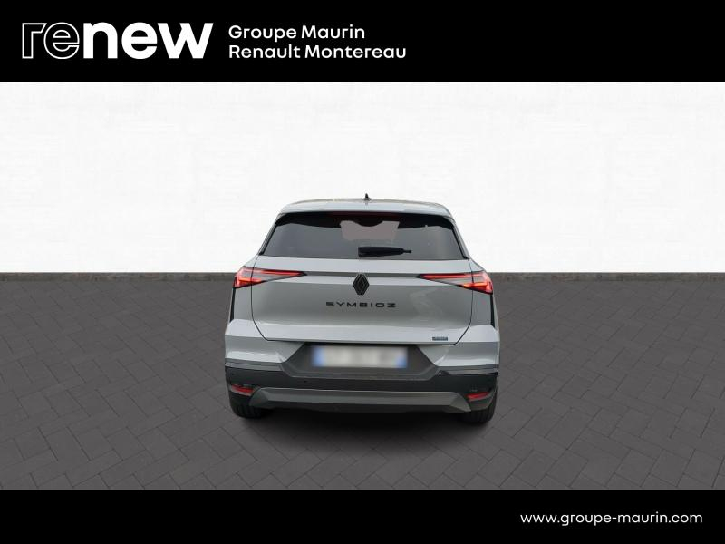 Photo 3 de l’annonce de RENAULT  d’occasion à vendre à VARENNES SUR SEINE