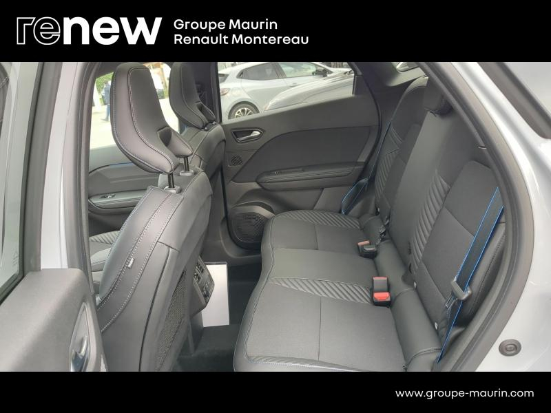 Photo 10 de l’annonce de RENAULT  d’occasion à vendre à VARENNES SUR SEINE