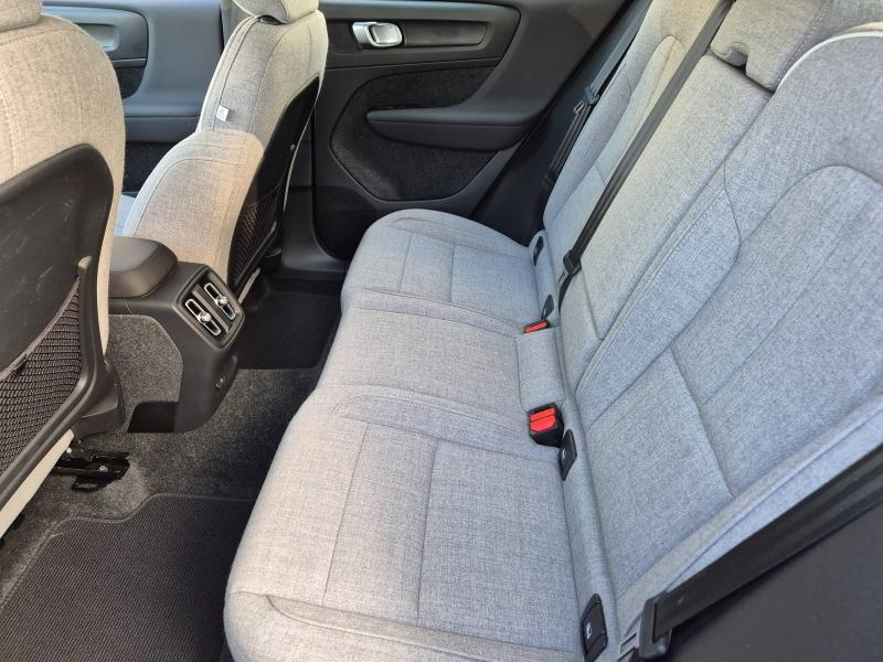 Photo 6 de l’annonce de VOLVO XC40 d’occasion à vendre à AVIGNON