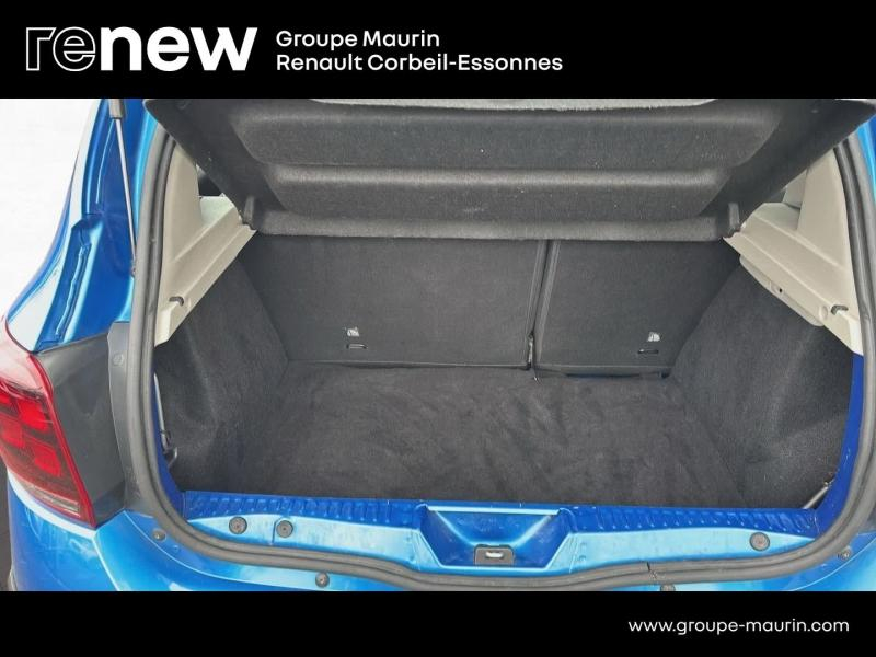 Photo 16 de l’annonce de DACIA Sandero d’occasion à vendre à CORBEIL-ESSONNES