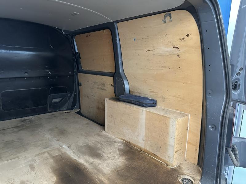 Photo 9 de l’annonce de VOLKSWAGEN Transporter Fg VUL d’occasion à vendre à ORANGE
