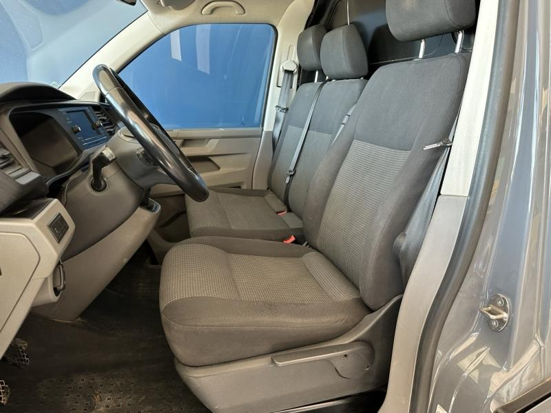 Photo 11 de l’annonce de VOLKSWAGEN Transporter Fg VUL d’occasion à vendre à ORANGE