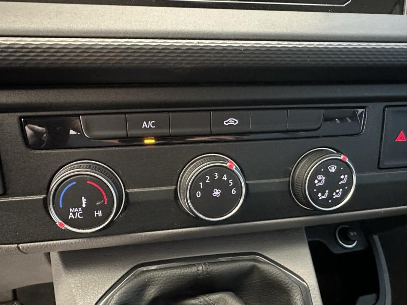 Photo 18 de l’annonce de VOLKSWAGEN Transporter Fg VUL d’occasion à vendre à ORANGE