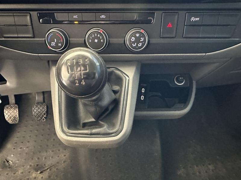Photo 19 de l’annonce de VOLKSWAGEN Transporter Fg VUL d’occasion à vendre à ORANGE