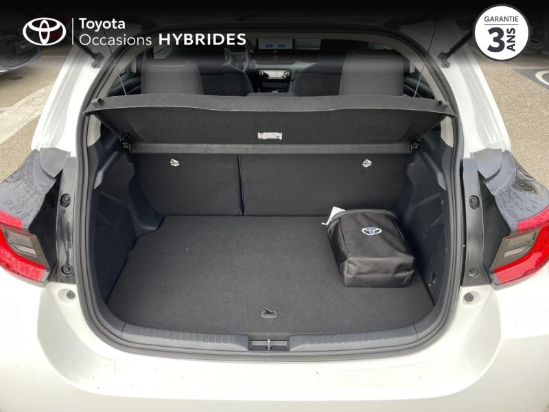 Photo 10 de l’annonce de TOYOTA Yaris d’occasion à vendre à MONTFAVET