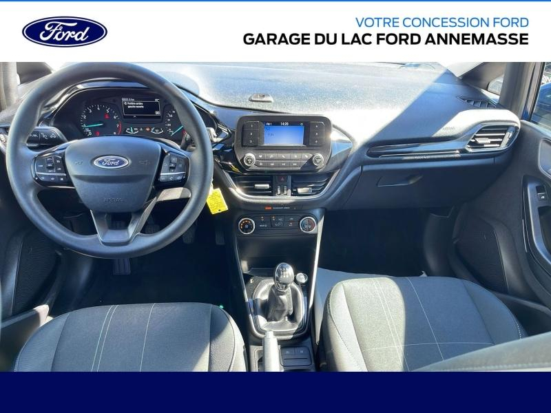 Photo 16 de l’annonce de FORD Fiesta d’occasion à vendre à ANNEMASSE