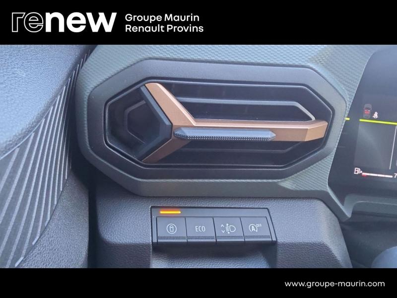 Photo 18 de l’annonce de DACIA Duster d’occasion à vendre à PROVINS