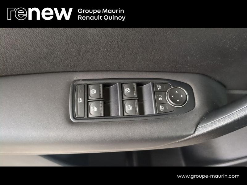 Photo 13 de l’annonce de RENAULT Captur d’occasion à vendre à QUINCY-SOUS-SÉNART