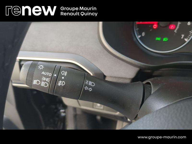 Photo 16 de l’annonce de DACIA Sandero d’occasion à vendre à QUINCY-SOUS-SÉNART