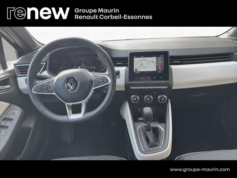 Photo 14 de l’annonce de RENAULT Clio d’occasion à vendre à CORBEIL-ESSONNES