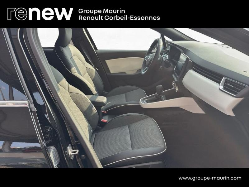 Photo 17 de l’annonce de RENAULT Clio d’occasion à vendre à CORBEIL-ESSONNES