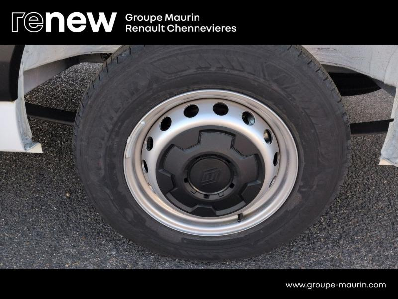 Photo 10 de l’annonce de RENAULT Master Fg VUL d’occasion à vendre à CHENNEVIÈRES-SUR-MARNE