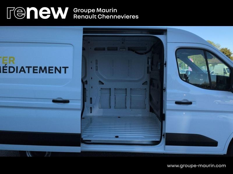 Photo 14 de l’annonce de RENAULT Master Fg VUL d’occasion à vendre à CHENNEVIÈRES-SUR-MARNE