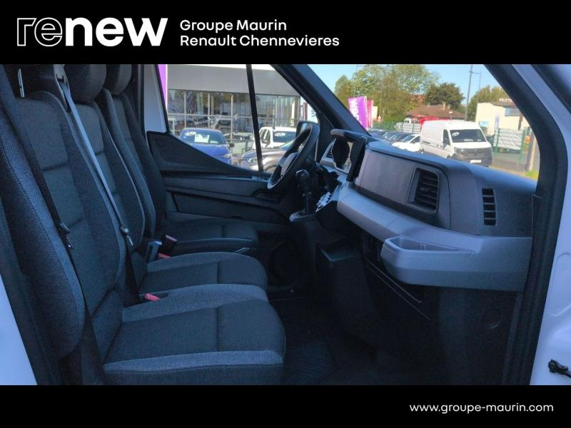Photo 18 de l’annonce de RENAULT Master Fg VUL d’occasion à vendre à CHENNEVIÈRES-SUR-MARNE