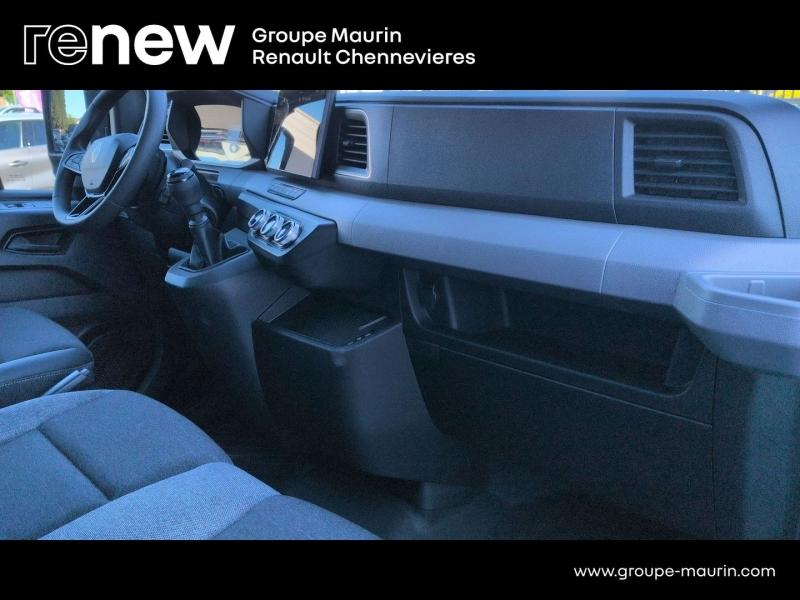 Photo 20 de l’annonce de RENAULT Master Fg VUL d’occasion à vendre à CHENNEVIÈRES-SUR-MARNE