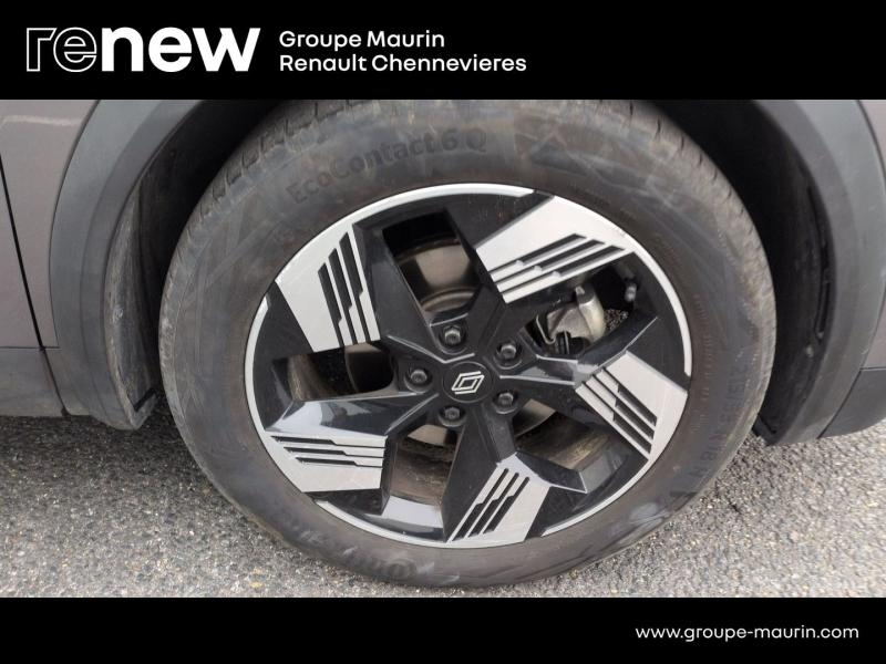 Photo 11 de l’annonce de RENAULT  d’occasion à vendre à CHENNEVIÈRES-SUR-MARNE