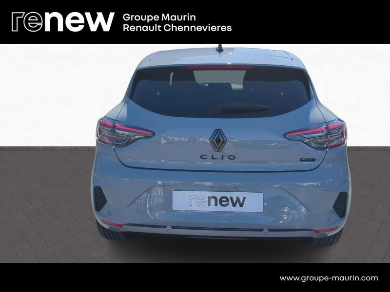 Photo 6 de l’annonce de RENAULT Clio d’occasion à vendre à CHENNEVIÈRES-SUR-MARNE
