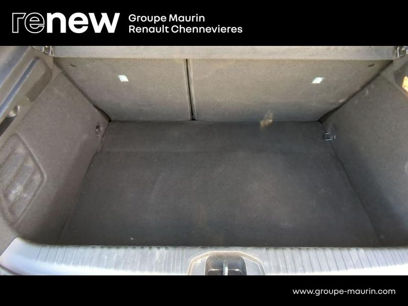 Photo 14 de l’annonce de RENAULT Clio d’occasion à vendre à CHENNEVIÈRES-SUR-MARNE