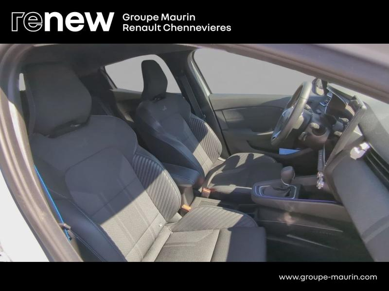 Photo 17 de l’annonce de RENAULT Clio d’occasion à vendre à CHENNEVIÈRES-SUR-MARNE