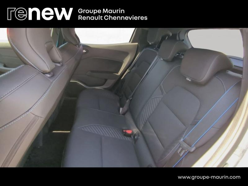 Photo 18 de l’annonce de RENAULT Clio d’occasion à vendre à CHENNEVIÈRES-SUR-MARNE