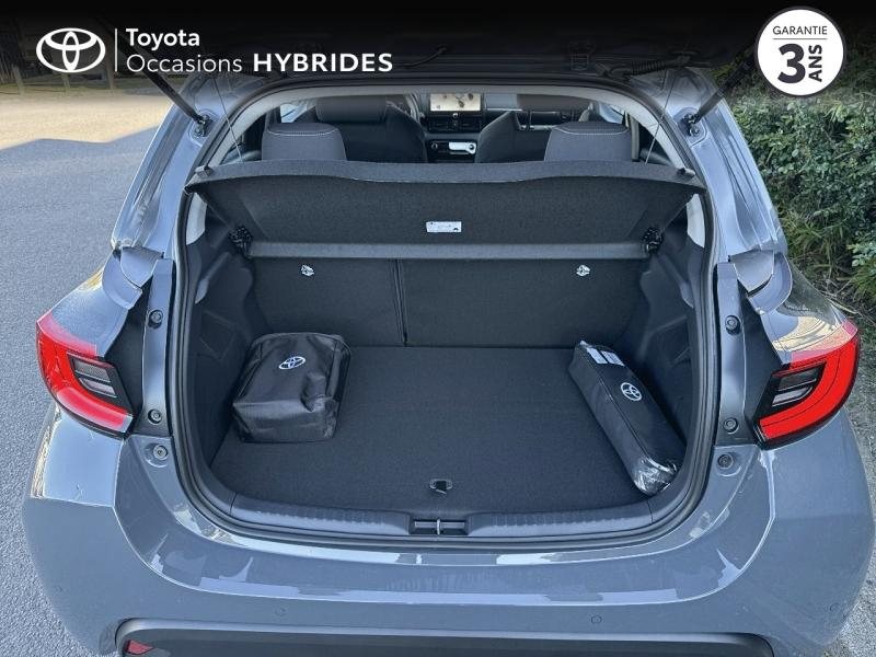 Photo 10 de l’annonce de TOYOTA Yaris d’occasion à vendre à AUBIÈRE