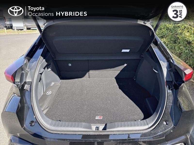 Photo 10 de l’annonce de TOYOTA C-HR d’occasion à vendre à AUBIÈRE