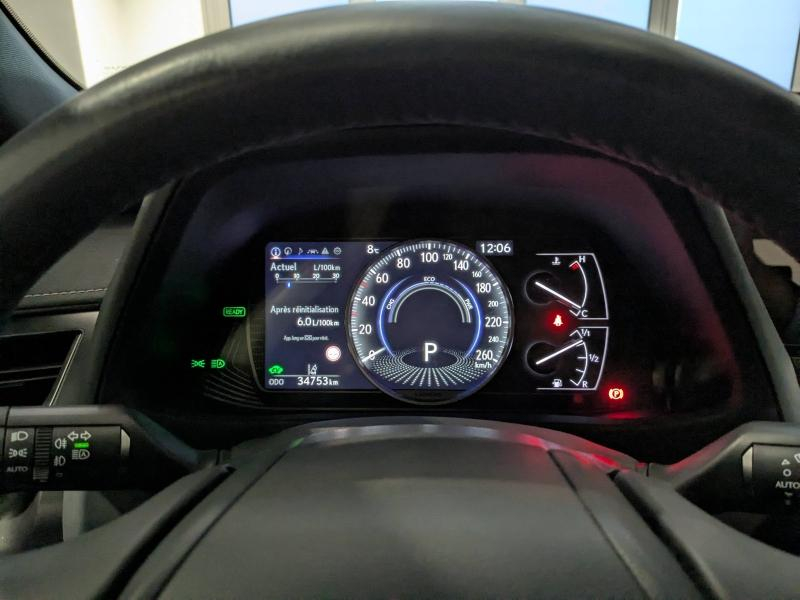 Photo 5 de l’annonce de LEXUS UX d’occasion à vendre à AUBIÈRE