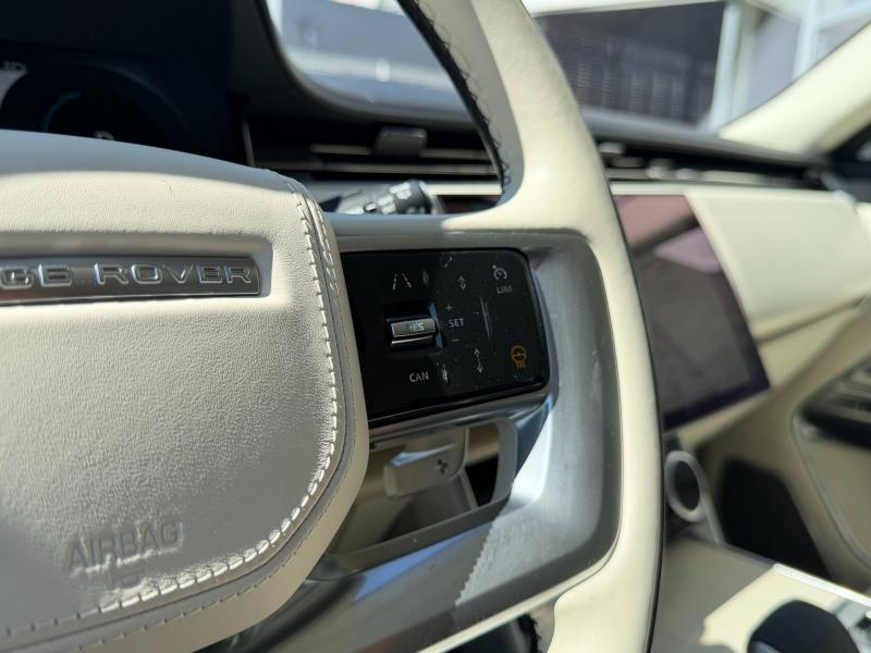 Photo 19 de l’annonce de LAND-ROVER Range Rover d’occasion à vendre à AIX-EN-PROVENCE