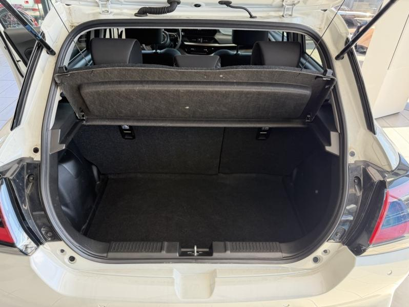 Photo 8 de l’annonce de SUZUKI Swift d’occasion à vendre à PAYS DE GEX