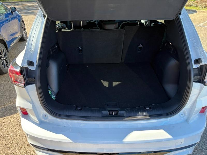 Photo 7 de l’annonce de FORD Kuga d’occasion à vendre à NÎMES