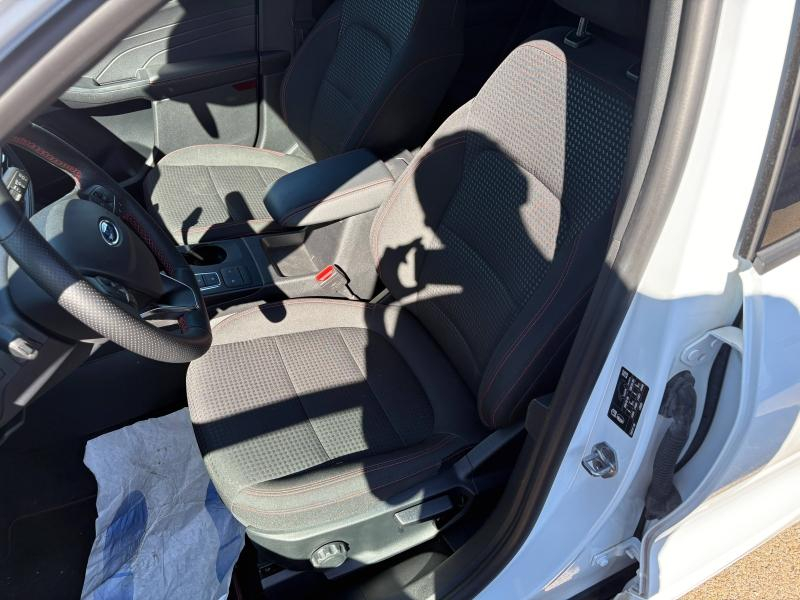 Photo 10 de l’annonce de FORD Kuga d’occasion à vendre à NÎMES