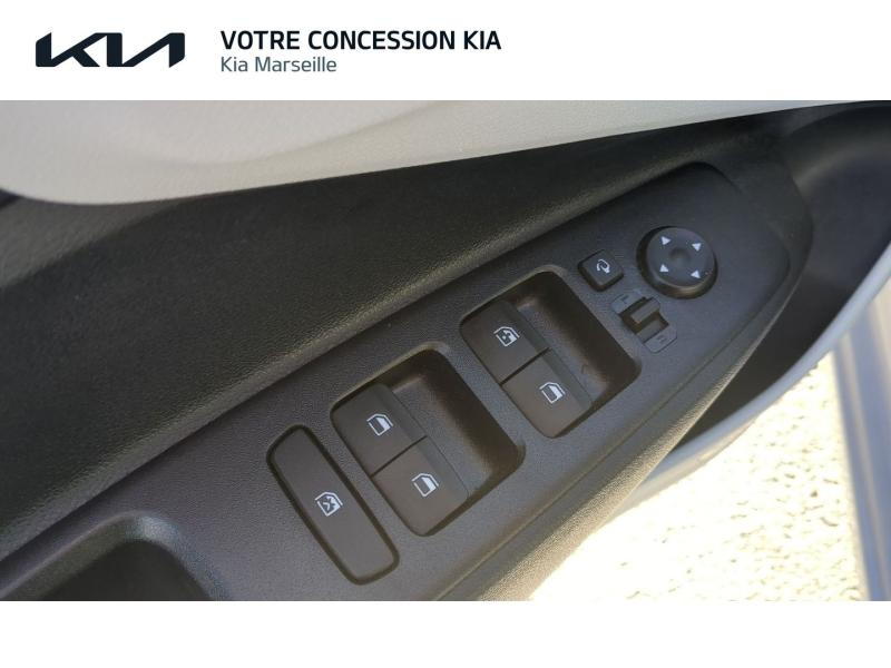 Photo 9 de l’annonce de HYUNDAI i10 d’occasion à vendre à MARSEILLE