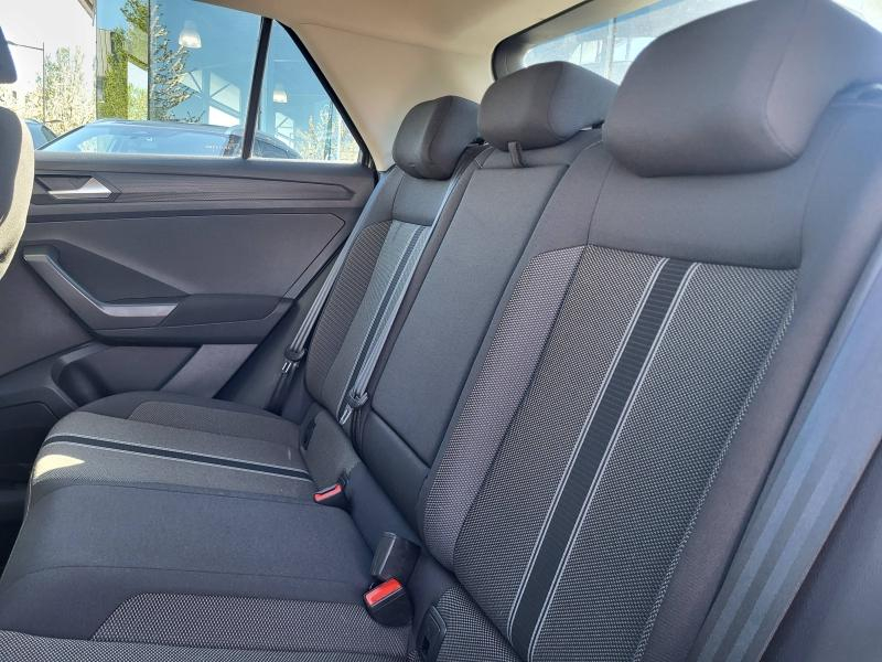 Photo 6 de l’annonce de VOLKSWAGEN T-Roc d’occasion à vendre à ANNECY