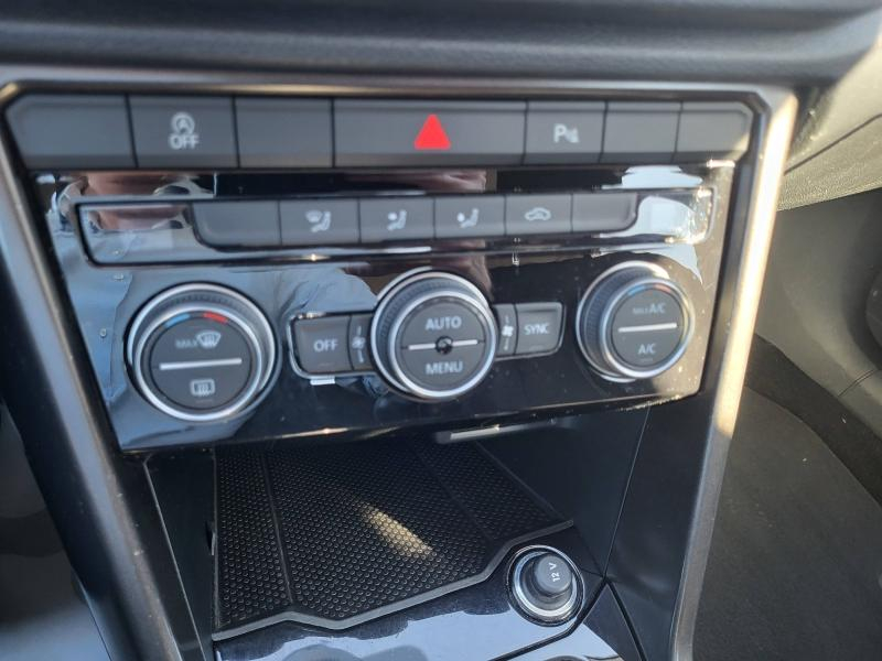 Photo 20 de l’annonce de VOLKSWAGEN T-Roc d’occasion à vendre à ANNECY