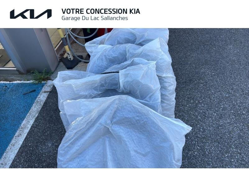 Photo 15 de l’annonce de KIA Stonic d’occasion à vendre à SALLANCHES