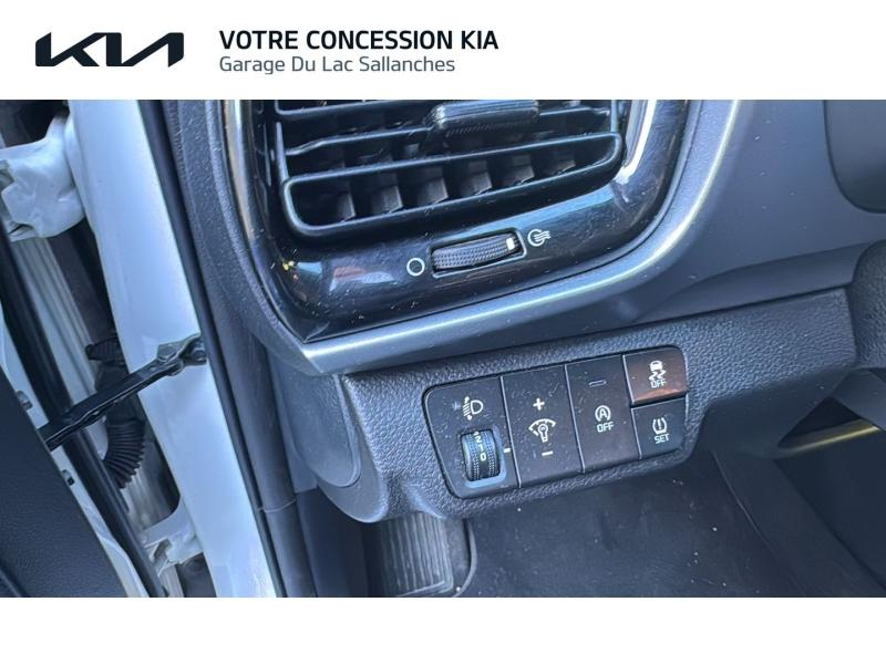 Photo 20 de l’annonce de KIA Stonic d’occasion à vendre à SALLANCHES