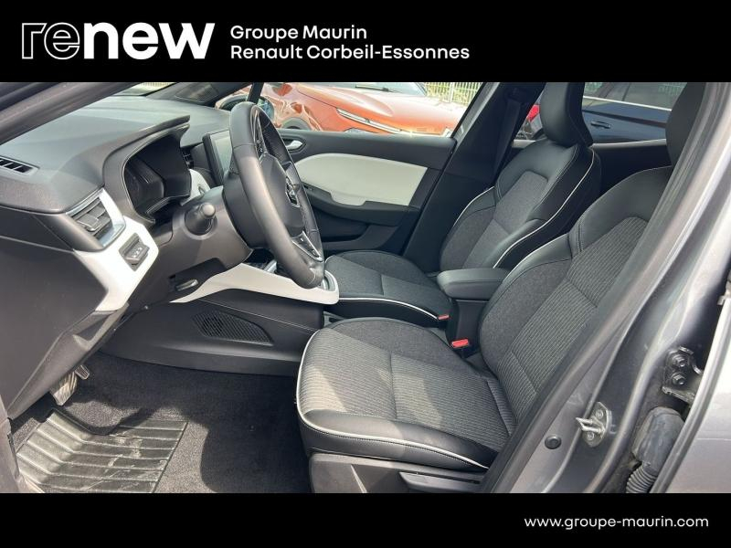 Photo 12 de l’annonce de RENAULT Clio d’occasion à vendre à CORBEIL-ESSONNES