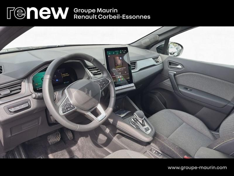 Photo 10 de l’annonce de RENAULT  d’occasion à vendre à CORBEIL-ESSONNES
