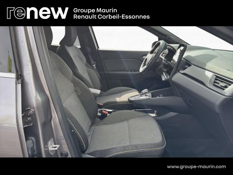 Photo 19 de l’annonce de RENAULT  d’occasion à vendre à CORBEIL-ESSONNES