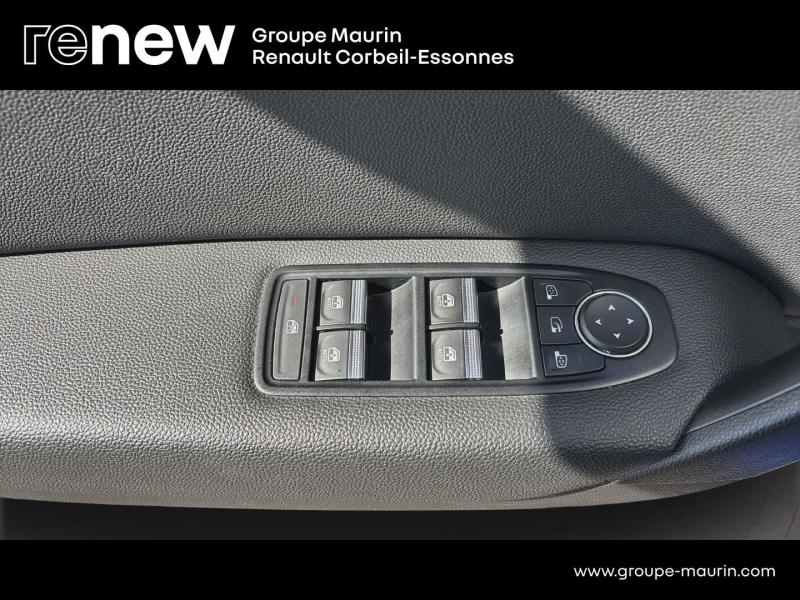 Photo 19 de l’annonce de RENAULT Captur d’occasion à vendre à CORBEIL-ESSONNES