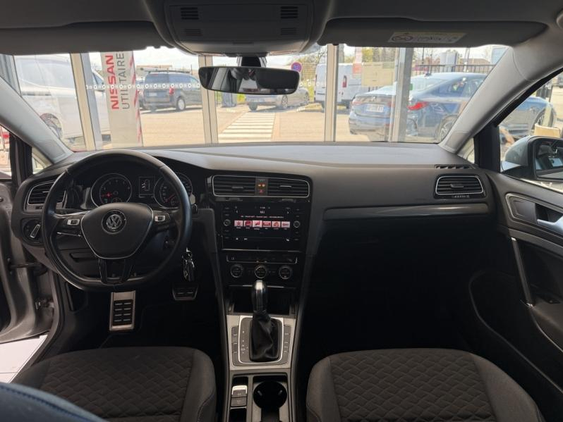 Photo 10 de l’annonce de VOLKSWAGEN Golf d’occasion à vendre à PAYS DE GEX