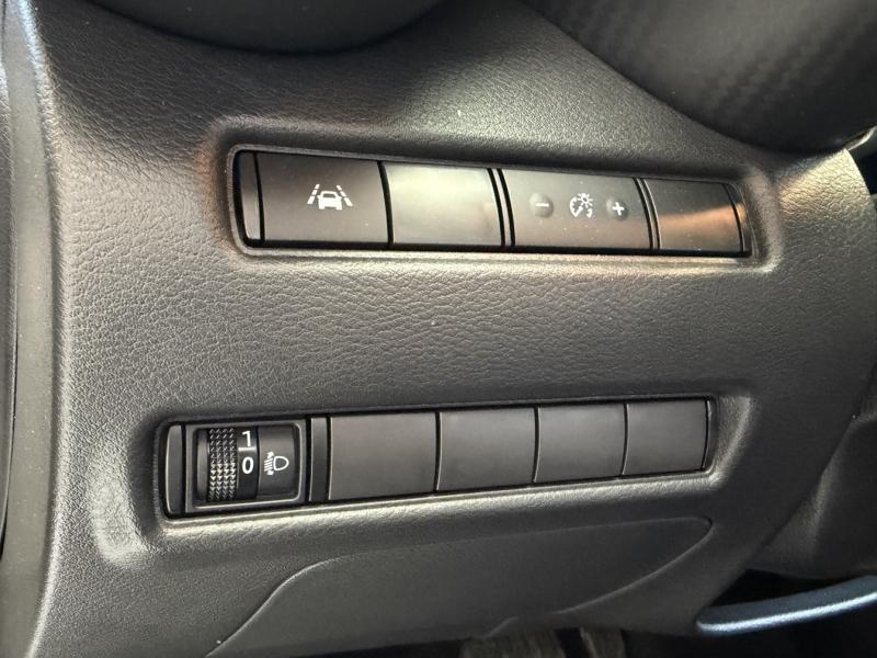 Photo 19 de l’annonce de NISSAN Juke d’occasion à vendre à PAYS DE GEX