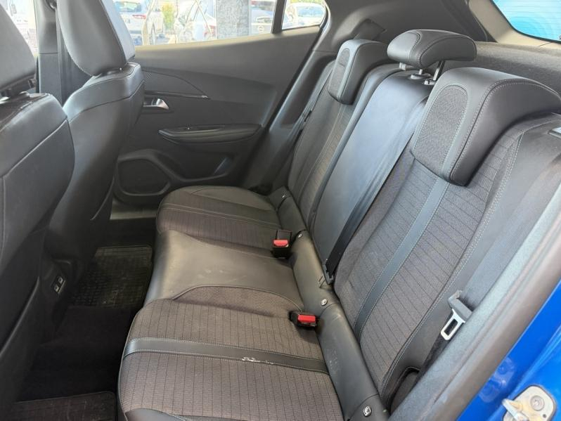 Photo 11 de l’annonce de PEUGEOT 2008 d’occasion à vendre à PAYS DE GEX