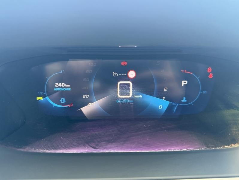 Photo 14 de l’annonce de PEUGEOT 2008 d’occasion à vendre à PAYS DE GEX