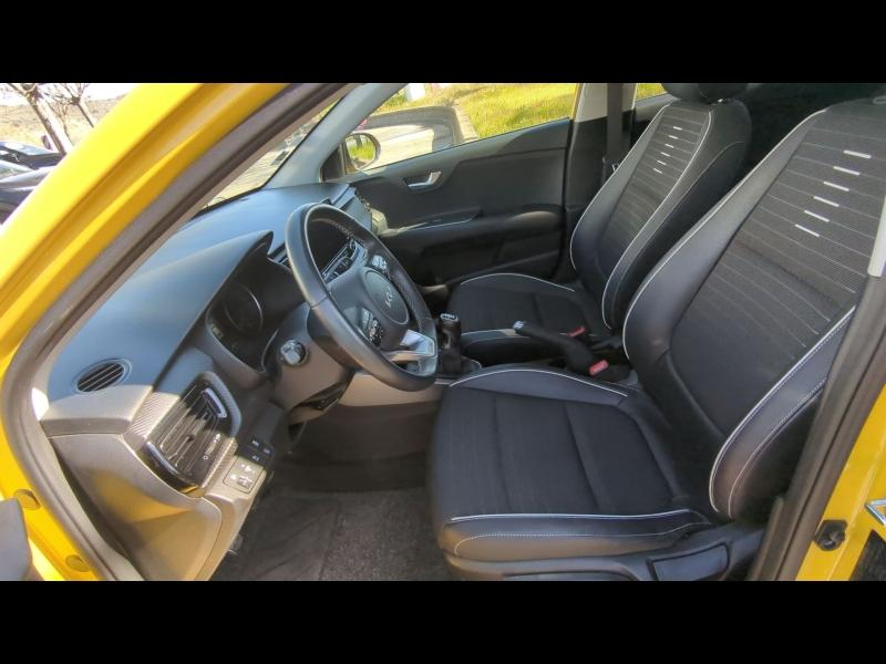 Photo 11 de l’annonce de KIA Rio d’occasion à vendre à MANOSQUE