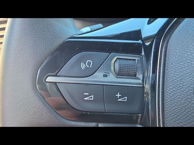 Photo 15 de l’annonce de PEUGEOT 2008 d’occasion à vendre à PERPIGNAN