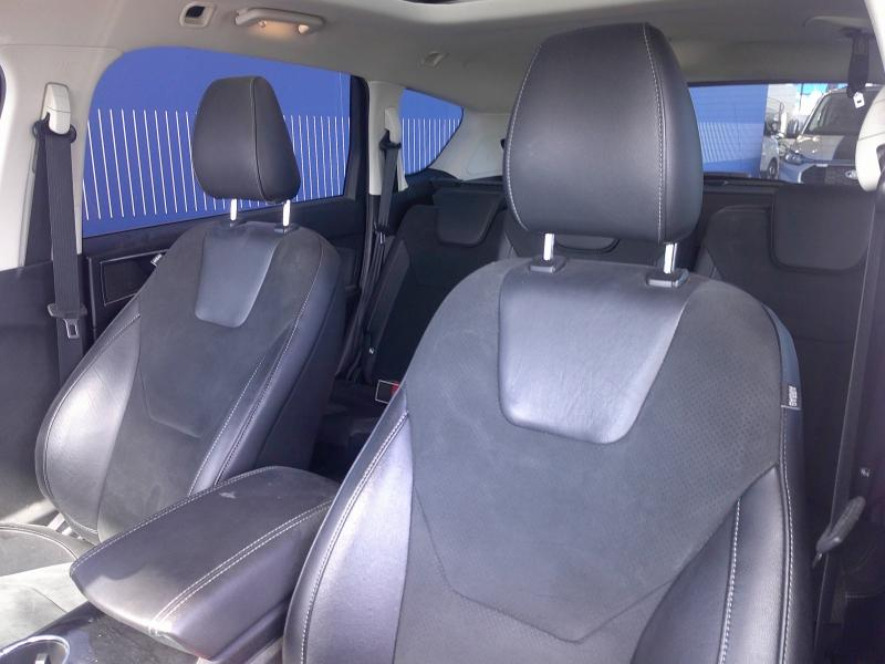 Photo 18 de l’annonce de FORD S-MAX d’occasion à vendre à CARCASSONNE