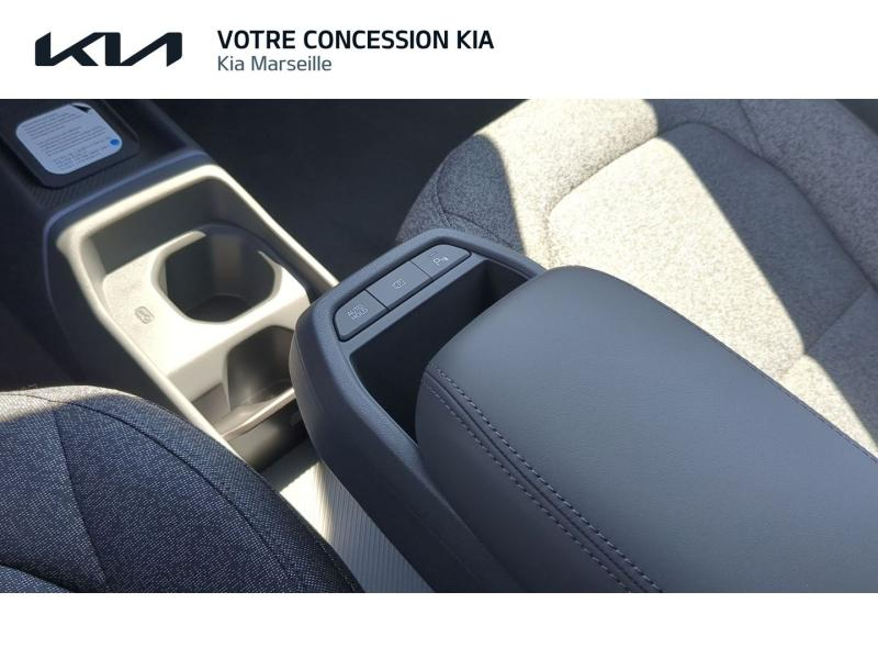 Photo 13 de l’annonce de KIA Carens d’occasion à vendre à MARSEILLE