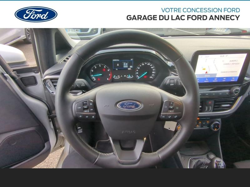 Photo 8 de l’annonce de FORD Fiesta d’occasion à vendre à ALBERTVILLE