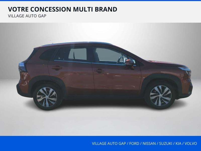 Photo 4 de l’annonce de SUZUKI SX4 S-Cross d’occasion à vendre à GAP